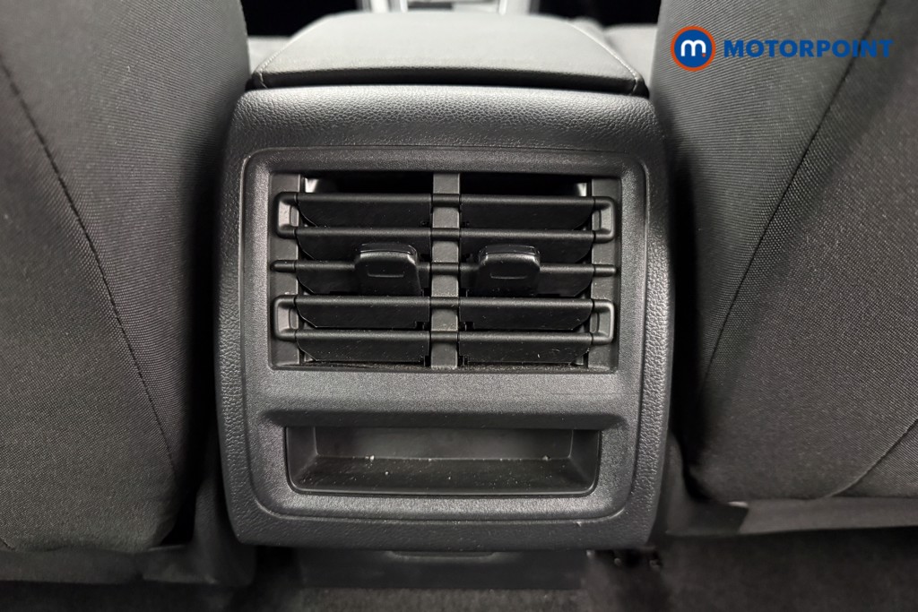 Volkswagen Golf Life Manual Diesel Hatchback - Stock Number (1588043) - 20th supplementary image