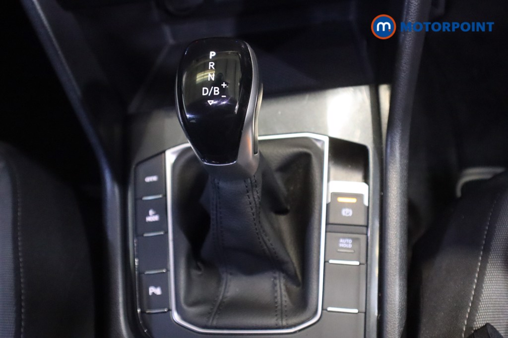 Volkswagen Tiguan Life Automatic Petrol Plug-In Hybrid SUV - Stock Number (1588652) - 5th supplementary image