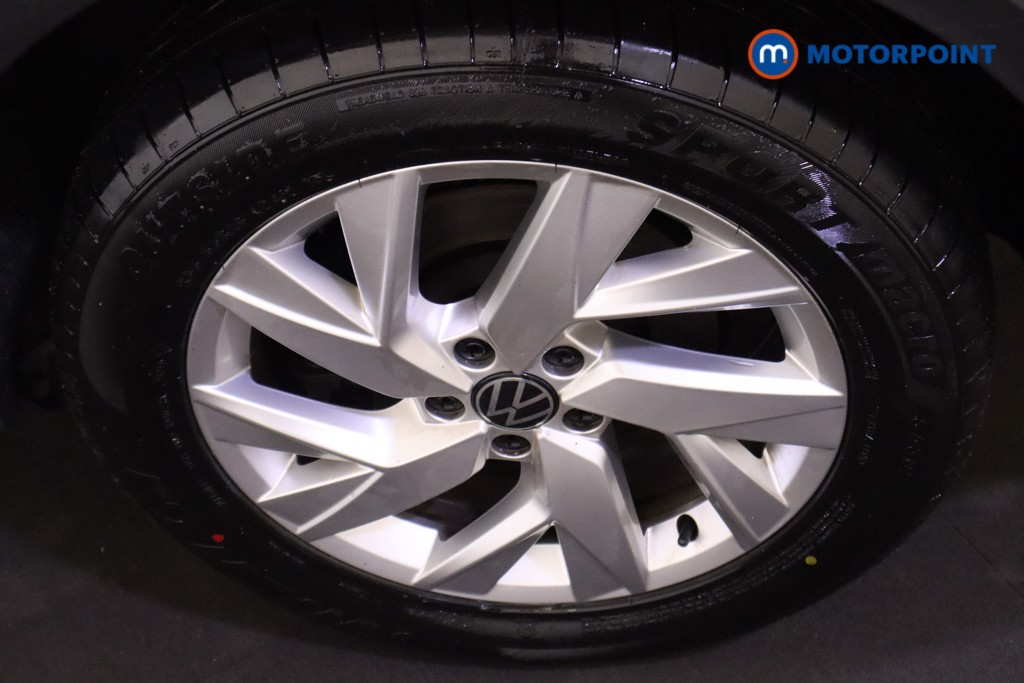 Volkswagen Tiguan Life Automatic Petrol Plug-In Hybrid SUV - Stock Number (1588652) - 9th supplementary image