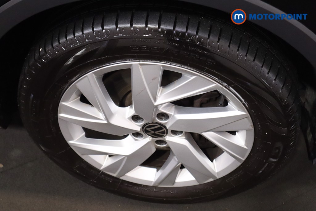 Volkswagen Tiguan Life Automatic Petrol Plug-In Hybrid SUV - Stock Number (1588652) - 11th supplementary image