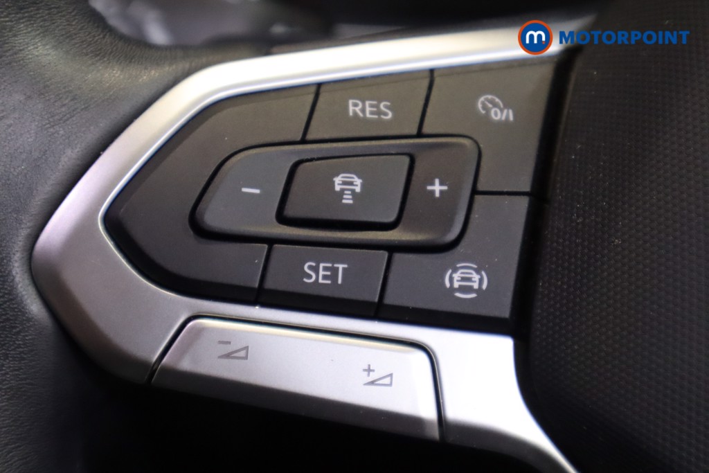 Volkswagen Tiguan Life Automatic Petrol Plug-In Hybrid SUV - Stock Number (1588652) - 19th supplementary image