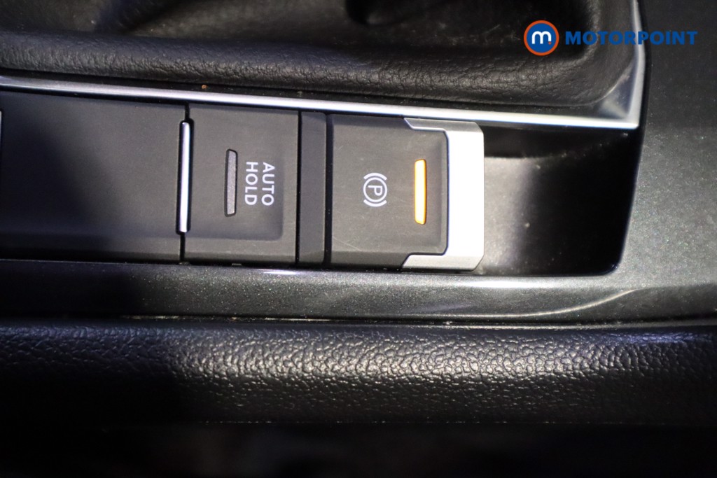 Volkswagen Tiguan Life Automatic Petrol Plug-In Hybrid SUV - Stock Number (1588652) - 23rd supplementary image