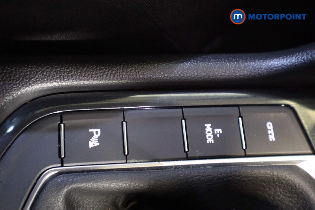 Volkswagen Tiguan Life Automatic Petrol Plug-In Hybrid SUV - Stock Number (1588652) - 24th supplementary image