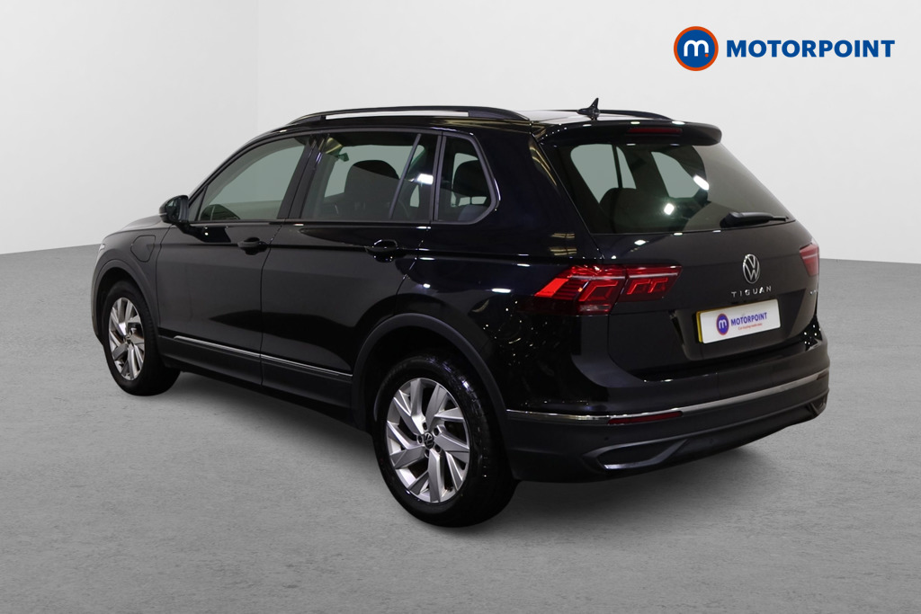 Volkswagen Tiguan Life Automatic Petrol Plug-In Hybrid SUV - Stock Number (1588652) - Passenger side rear corner