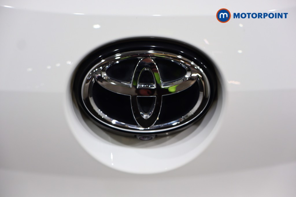 Toyota Corolla Gr Sport Automatic Petrol-Electric Hybrid Hatchback - Stock Number (1588679) - 17th supplementary image