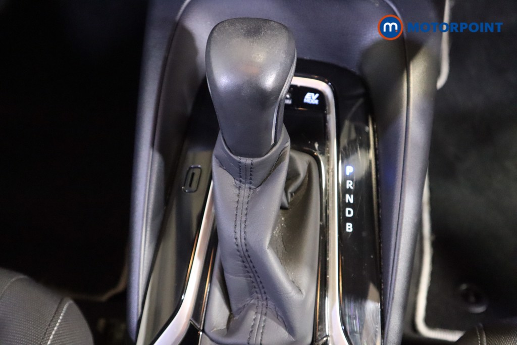 Toyota Corolla Icon Tech Automatic Petrol-Electric Hybrid Hatchback - Stock Number (1588885) - 5th supplementary image