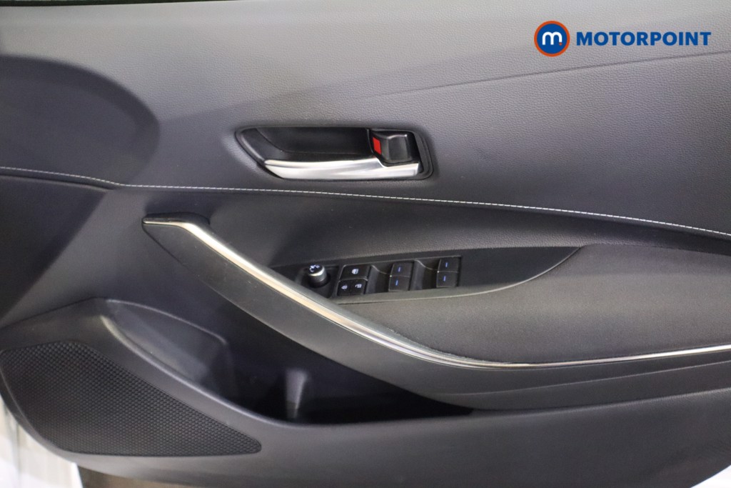 Toyota Corolla Icon Tech Automatic Petrol-Electric Hybrid Hatchback - Stock Number (1588885) - 13th supplementary image