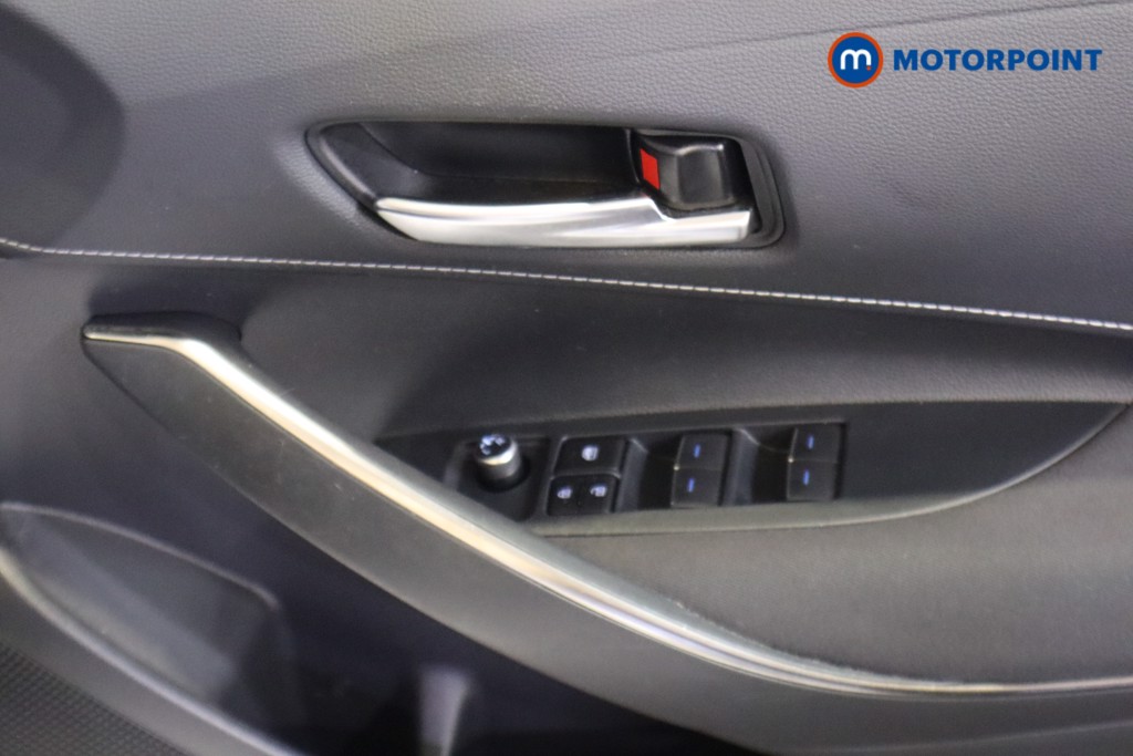 Toyota Corolla Icon Tech Automatic Petrol-Electric Hybrid Hatchback - Stock Number (1588885) - 14th supplementary image