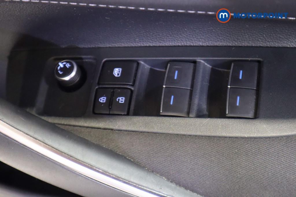 Toyota Corolla Icon Tech Automatic Petrol-Electric Hybrid Hatchback - Stock Number (1588885) - 15th supplementary image