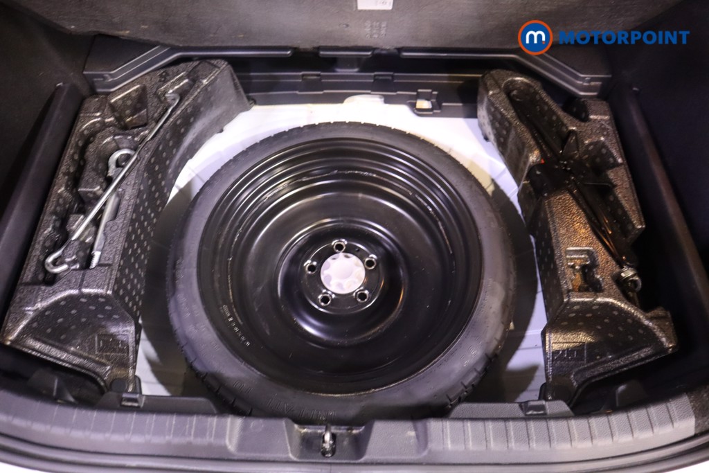 Toyota Corolla Icon Tech Automatic Petrol-Electric Hybrid Hatchback - Stock Number (1588885) - 32nd supplementary image