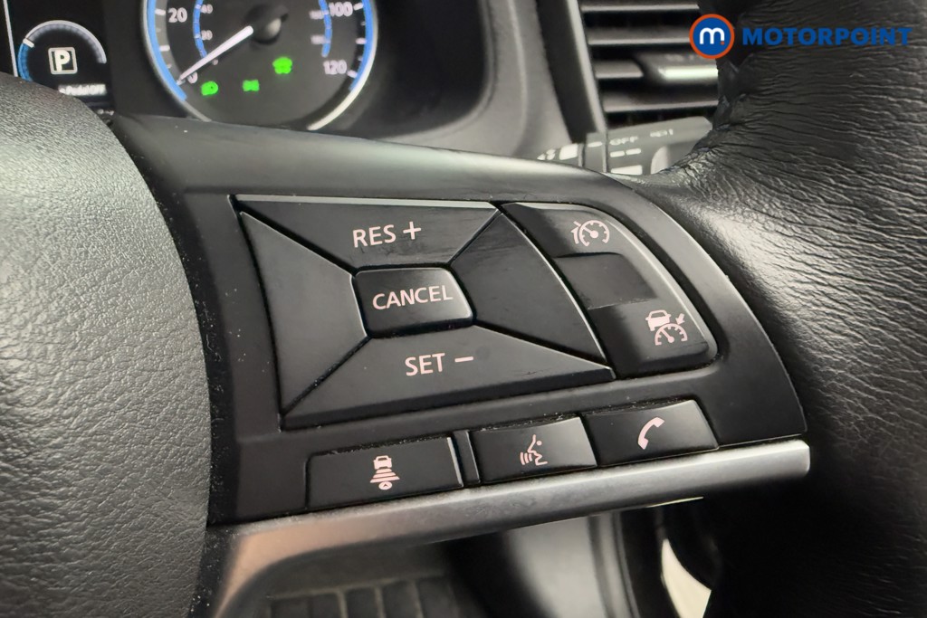 Nissan Leaf N-Connecta Automatic Electric Hatchback - Stock Number (1589306) - 5th supplementary image