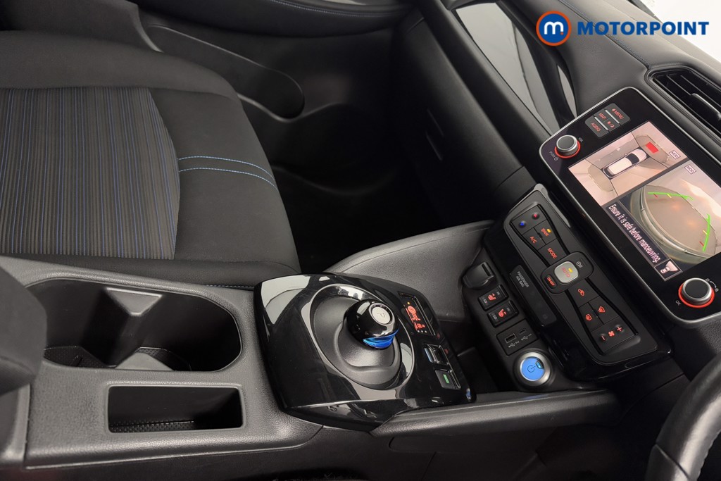 Nissan Leaf N-Connecta Automatic Electric Hatchback - Stock Number (1589306) - 16th supplementary image