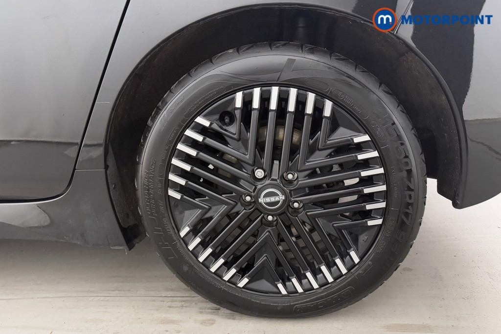 Nissan Leaf N-Connecta Automatic Electric Hatchback - Stock Number (1589306) - 30th supplementary image