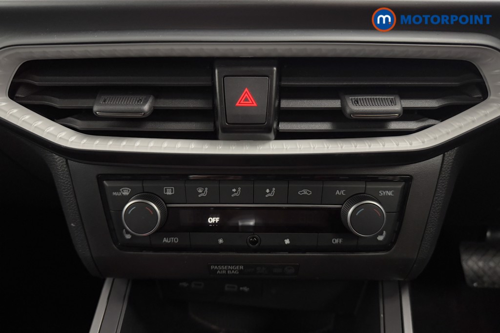 Seat Arona Fr Black Edition Automatic Petrol SUV - Stock Number (1589345) - 14th supplementary image