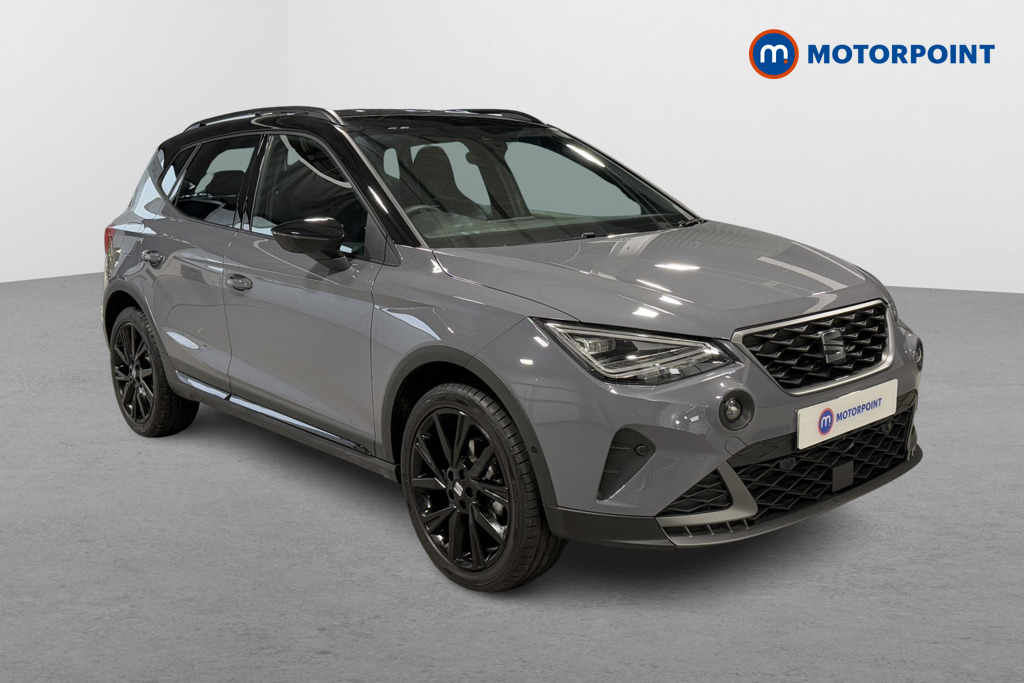 Seat Arona Fr Black Edition Automatic Petrol SUV - Stock Number (1589345) - Drivers side front corner