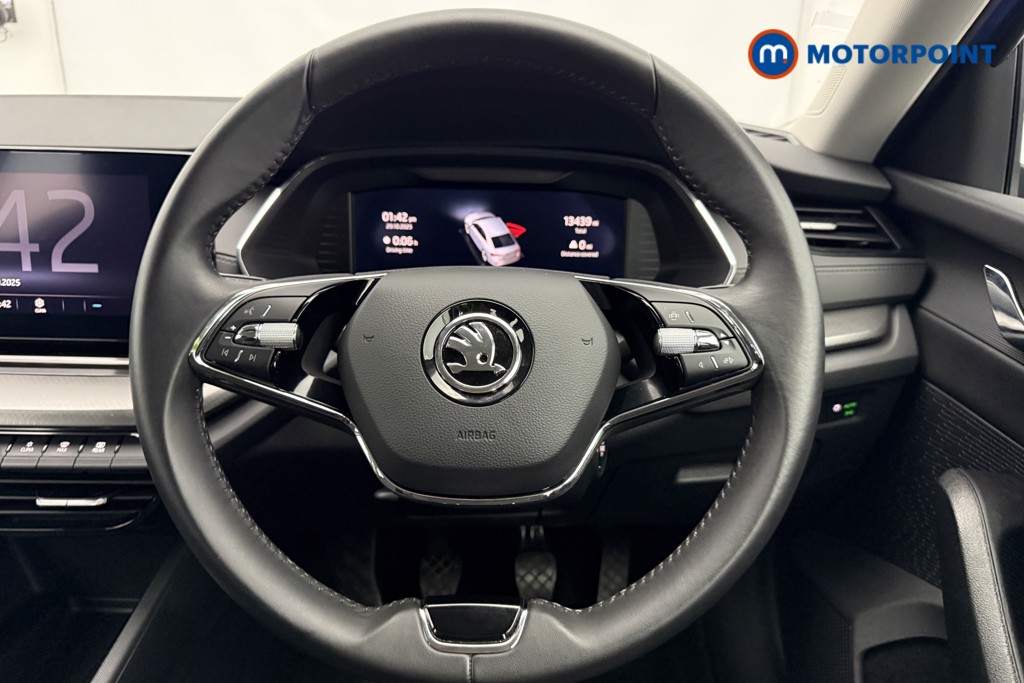 Skoda Octavia Se Technology Manual Petrol Hatchback - Stock Number (1589364) - 5th supplementary image