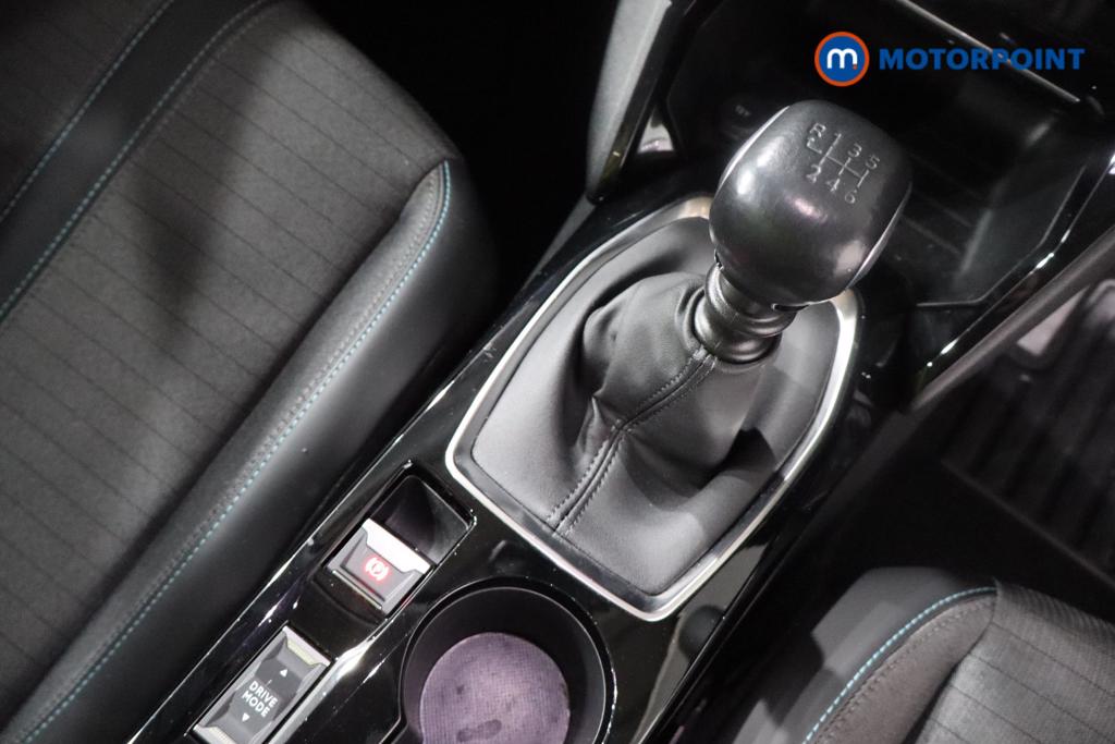 Peugeot 2008 Allure Premium Manual Petrol SUV - Stock Number (1589475) - 5th supplementary image