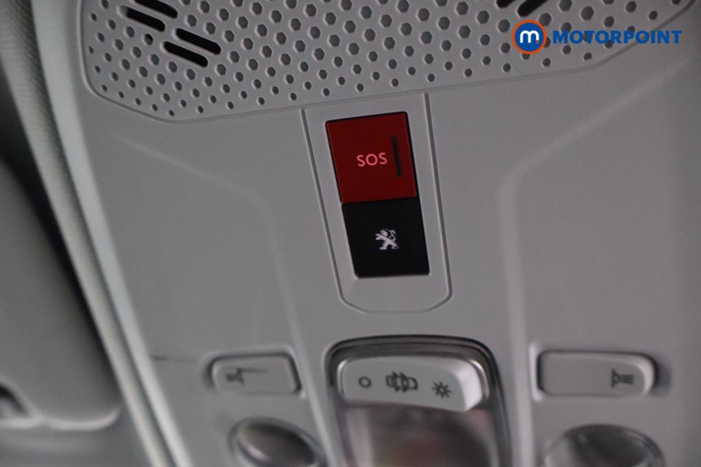 Peugeot 2008 Allure Premium Manual Petrol SUV - Stock Number (1589475) - 10th supplementary image