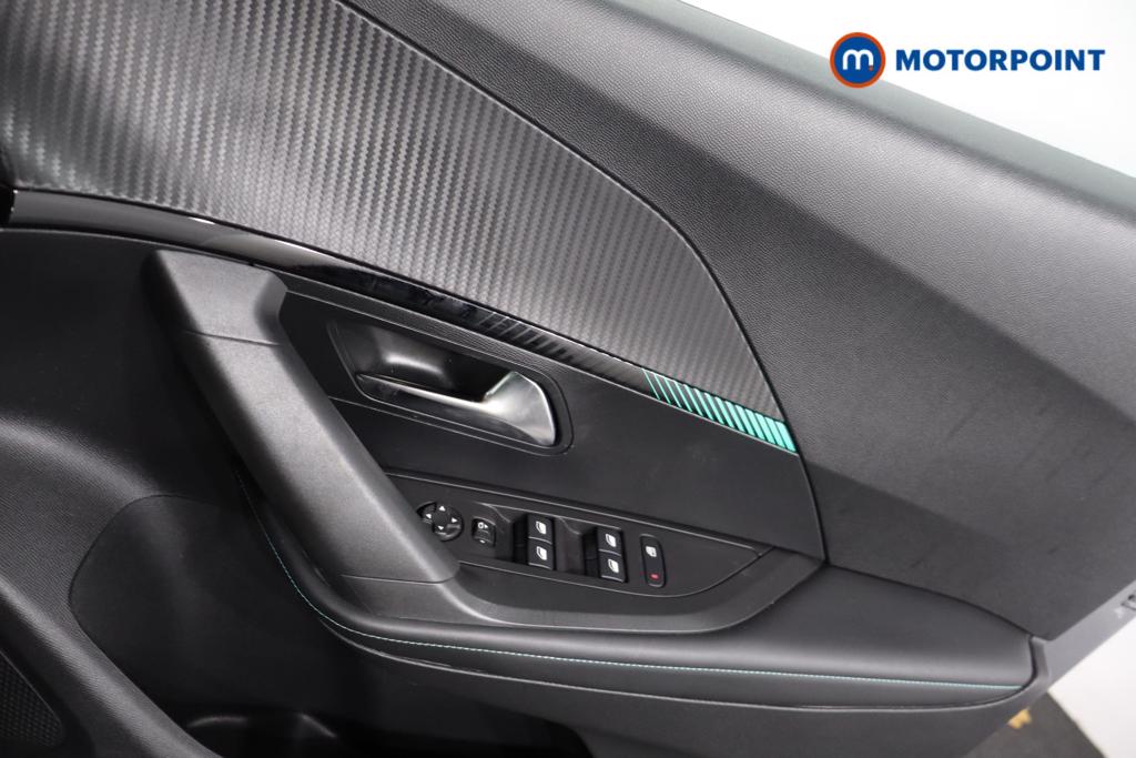 Peugeot 2008 Allure Premium Manual Petrol SUV - Stock Number (1589475) - 11th supplementary image