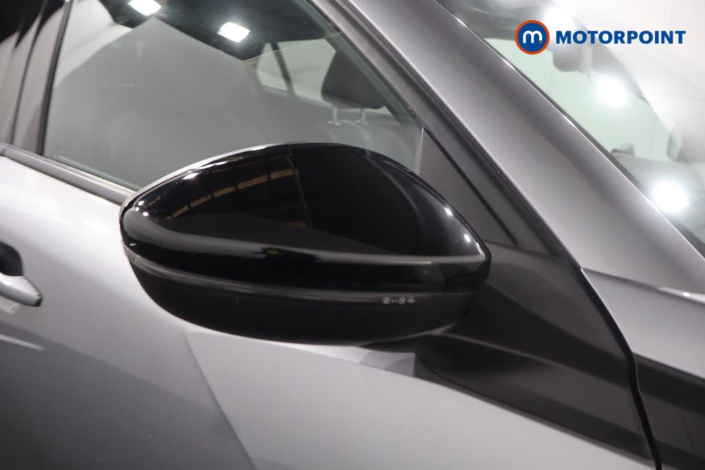 Peugeot 2008 Allure Premium Manual Petrol SUV - Stock Number (1589475) - 16th supplementary image