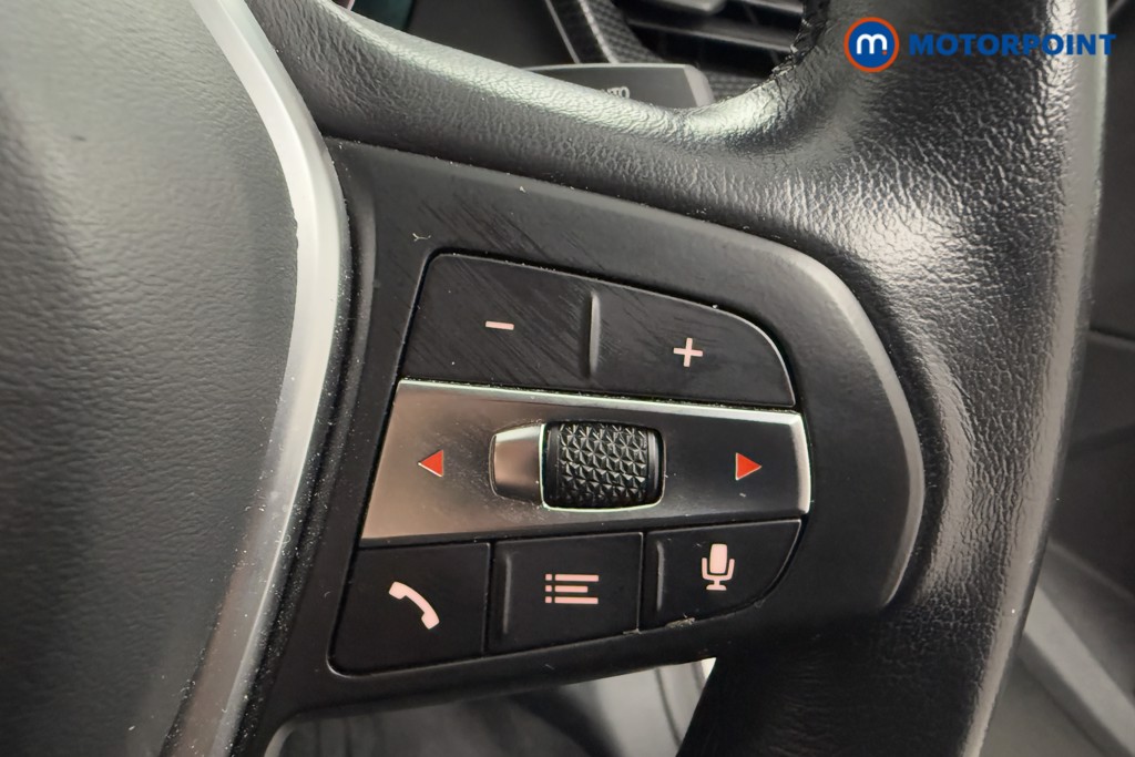 BMW 2 Series Sport Manual Petrol Saloon - Stock Number (1589871) - 5th supplementary image