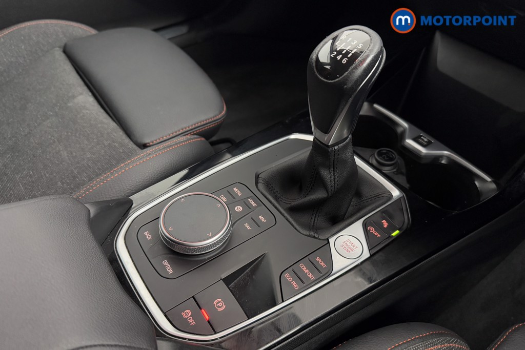 BMW 2 Series Sport Manual Petrol Saloon - Stock Number (1589871) - 15th supplementary image