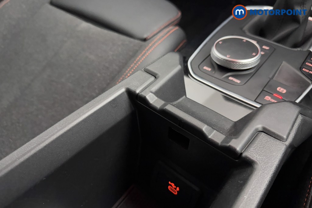 BMW 2 Series Sport Manual Petrol Saloon - Stock Number (1589871) - 17th supplementary image