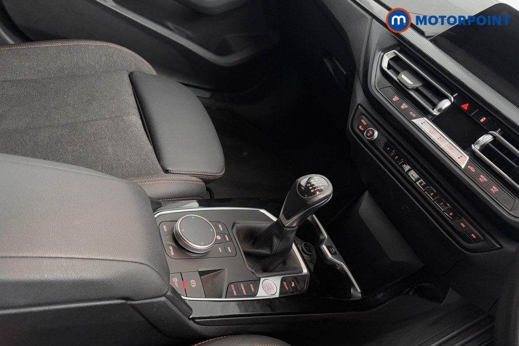 BMW 2 Series Sport Manual Petrol Saloon - Stock Number (1589871) - 18th supplementary image
