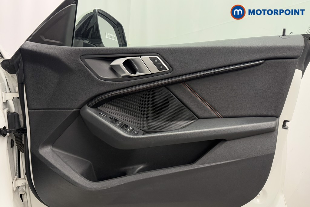 BMW 2 Series Sport Manual Petrol Saloon - Stock Number (1589871) - 20th supplementary image