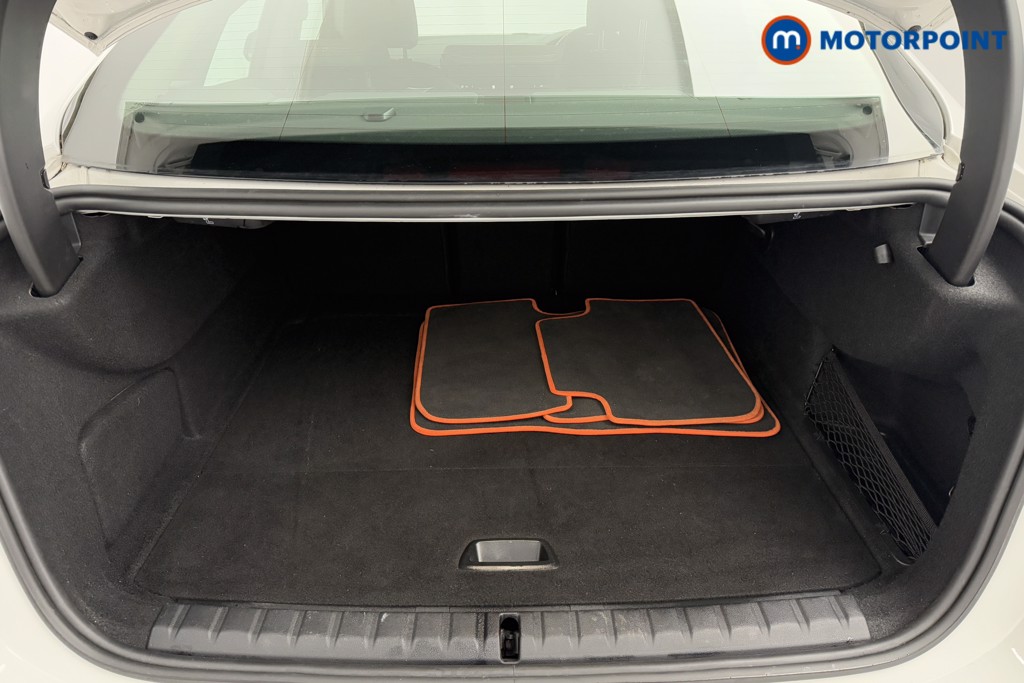 BMW 2 Series Sport Manual Petrol Saloon - Stock Number (1589871) - 30th supplementary image