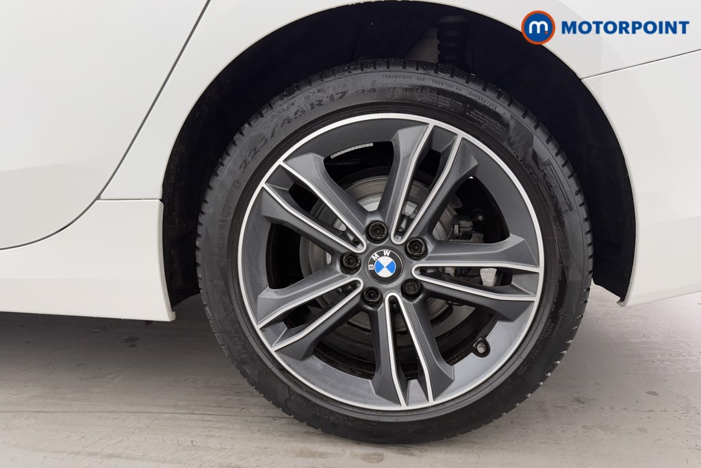 BMW 2 Series Sport Manual Petrol Saloon - Stock Number (1589871) - 37th supplementary image