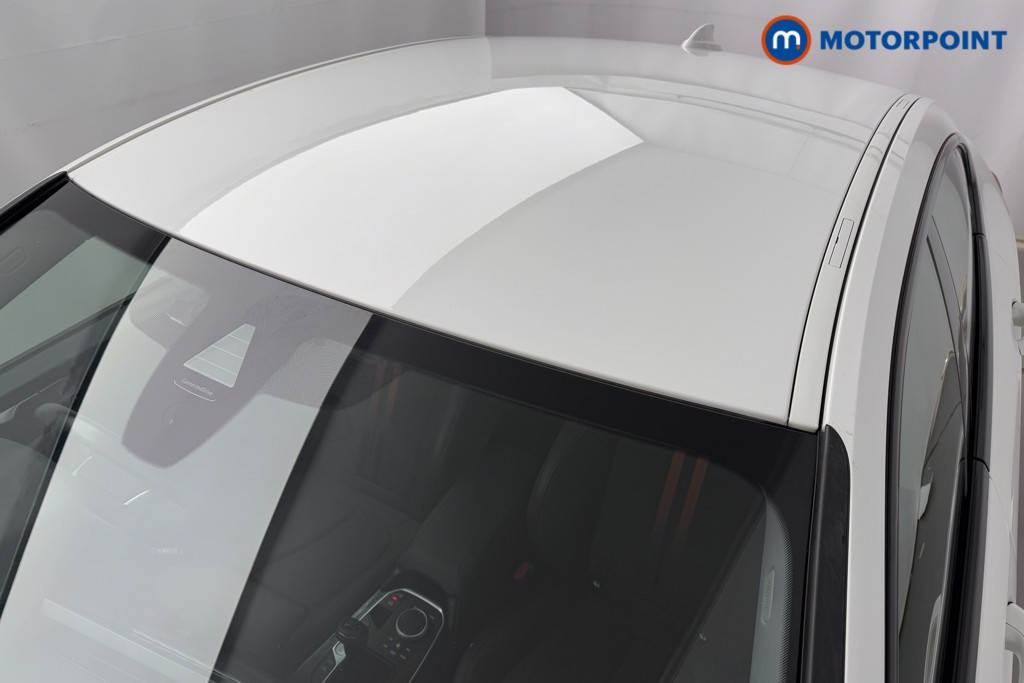 BMW 2 Series Sport Manual Petrol Saloon - Stock Number (1589871) - 39th supplementary image