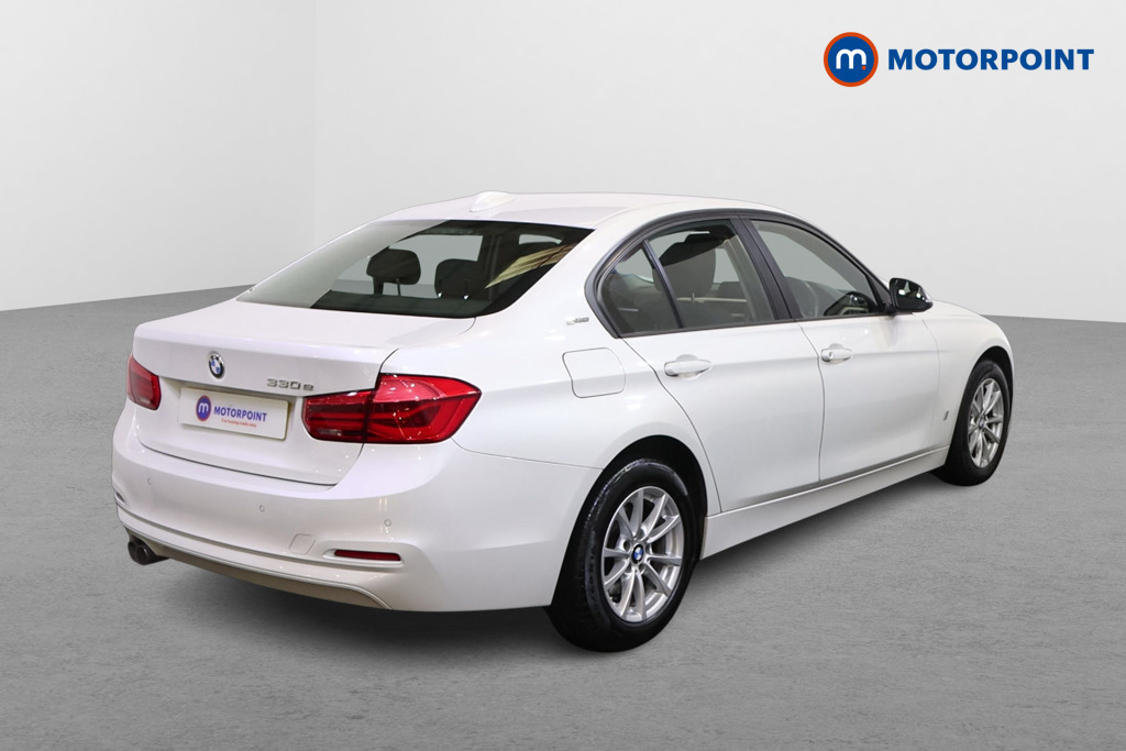 BMW 3 Series SE Automatic Petrol Plug-In Hybrid Saloon - Stock Number (1589932) - Drivers side rear corner