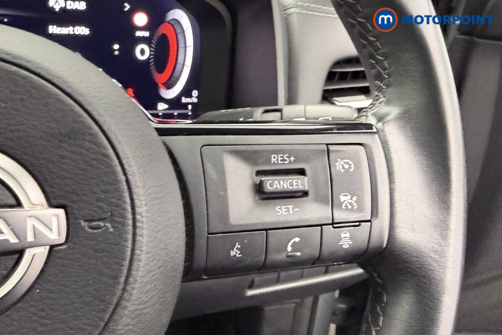 Nissan Qashqai N-Connecta Manual Petrol SUV - Stock Number (1590002) - 11th supplementary image