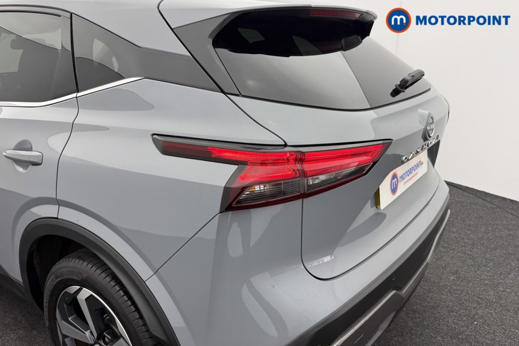 Nissan Qashqai N-Connecta Manual Petrol SUV - Stock Number (1590002) - 24th supplementary image