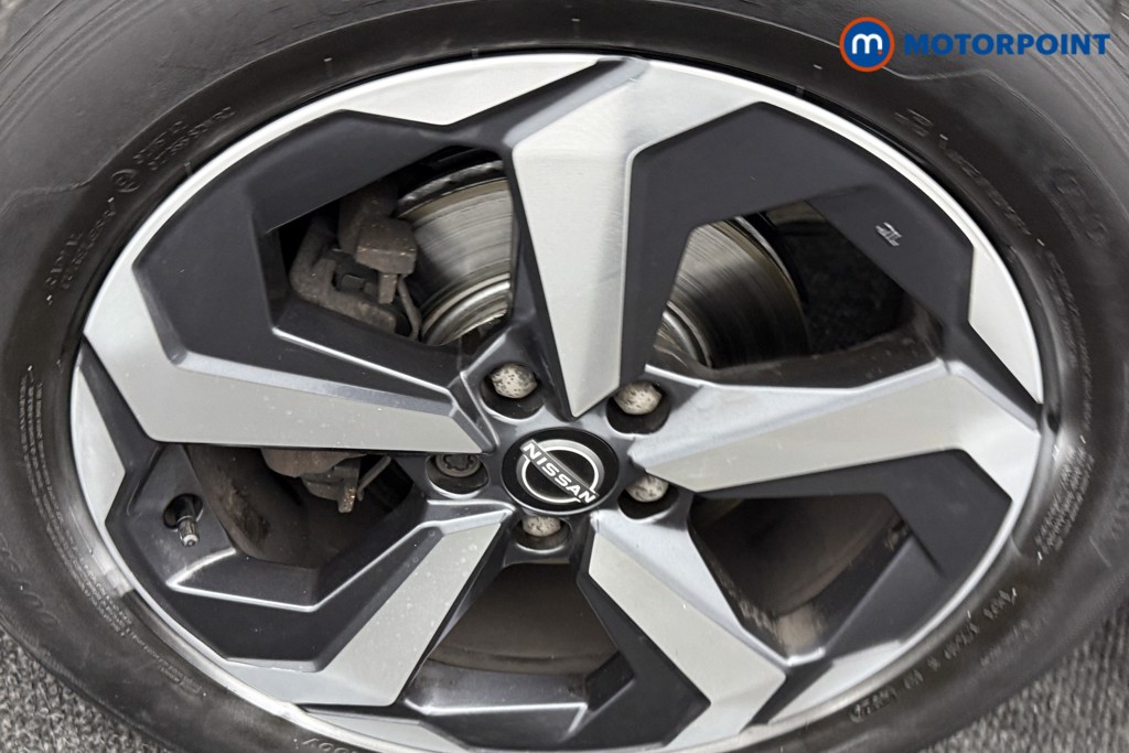 Nissan Qashqai N-Connecta Manual Petrol SUV - Stock Number (1590002) - 27th supplementary image