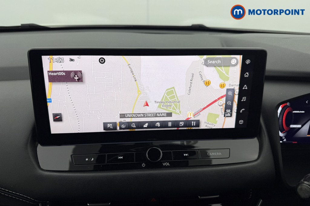 Nissan Qashqai N-Connecta Manual Petrol SUV - Stock Number (1590002) - 1st supplementary image
