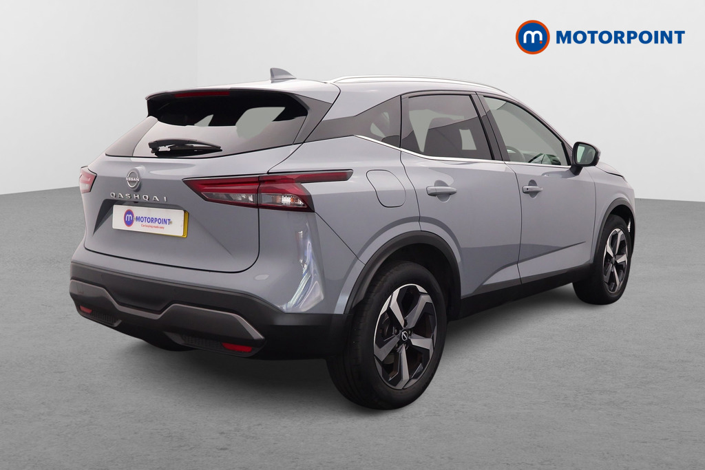 Nissan Qashqai N-Connecta Manual Petrol SUV - Stock Number (1590002) - Drivers side rear corner