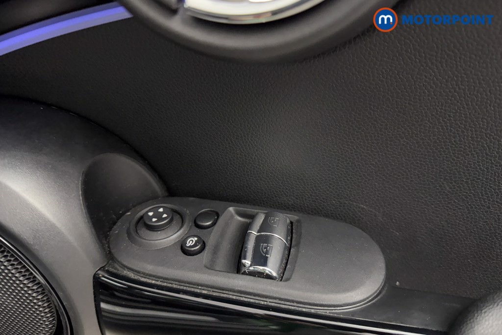 Mini Hatchback Cooper S Level 3 Automatic Electric Hatchback - Stock Number (1590157) - 20th supplementary image