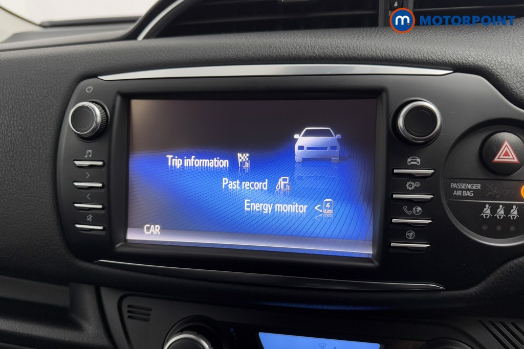 Toyota Yaris Y20 Automatic Petrol-Electric Hybrid Hatchback - Stock Number (1590163) - 12th supplementary image