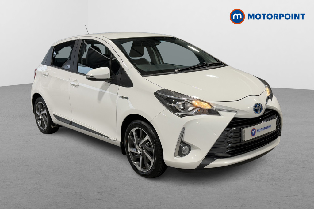 Toyota Yaris Y20 Automatic Petrol-Electric Hybrid Hatchback - Stock Number (1590163) - Drivers side front corner
