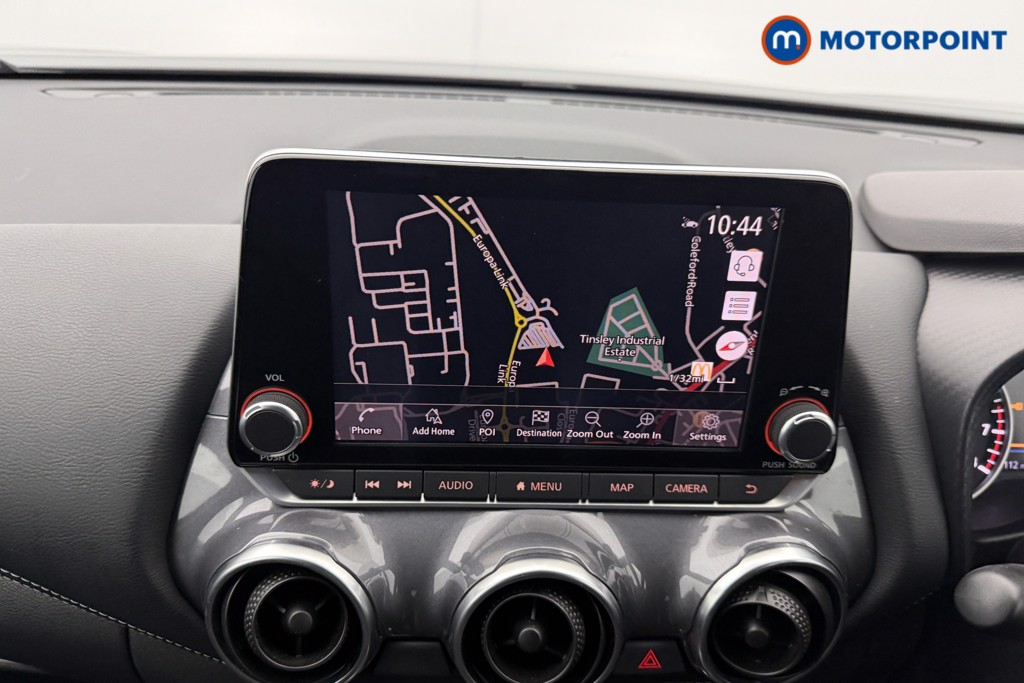 Nissan Juke N-Connecta Automatic Petrol SUV - Stock Number (1590224) - 2nd supplementary image