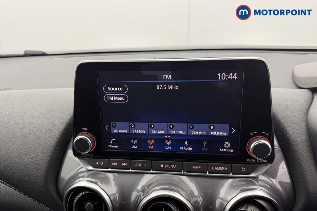 Nissan Juke N-Connecta Automatic Petrol SUV - Stock Number (1590224) - 6th supplementary image