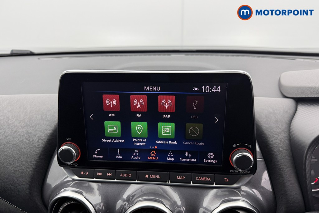 Nissan Juke N-Connecta Automatic Petrol SUV - Stock Number (1590224) - 9th supplementary image