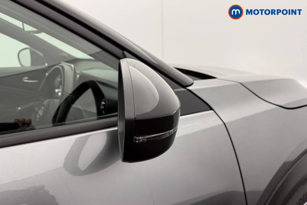 Nissan Juke N-Connecta Automatic Petrol SUV - Stock Number (1590224) - 18th supplementary image