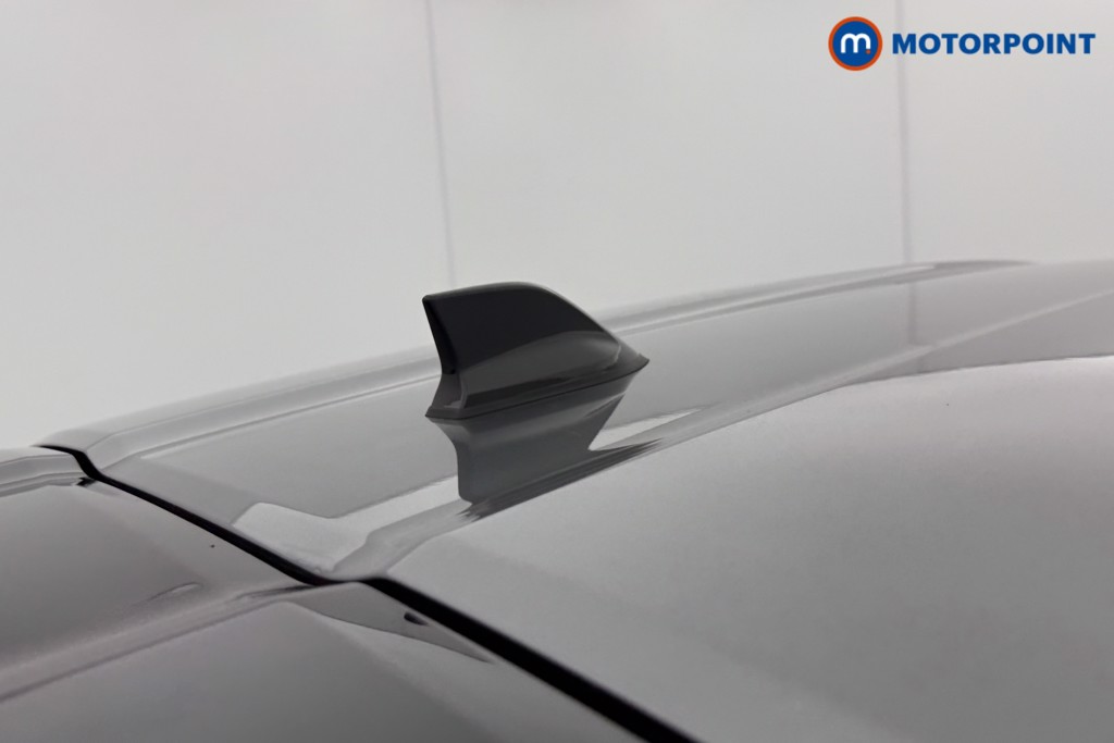 Nissan Juke N-Connecta Automatic Petrol SUV - Stock Number (1590224) - 19th supplementary image