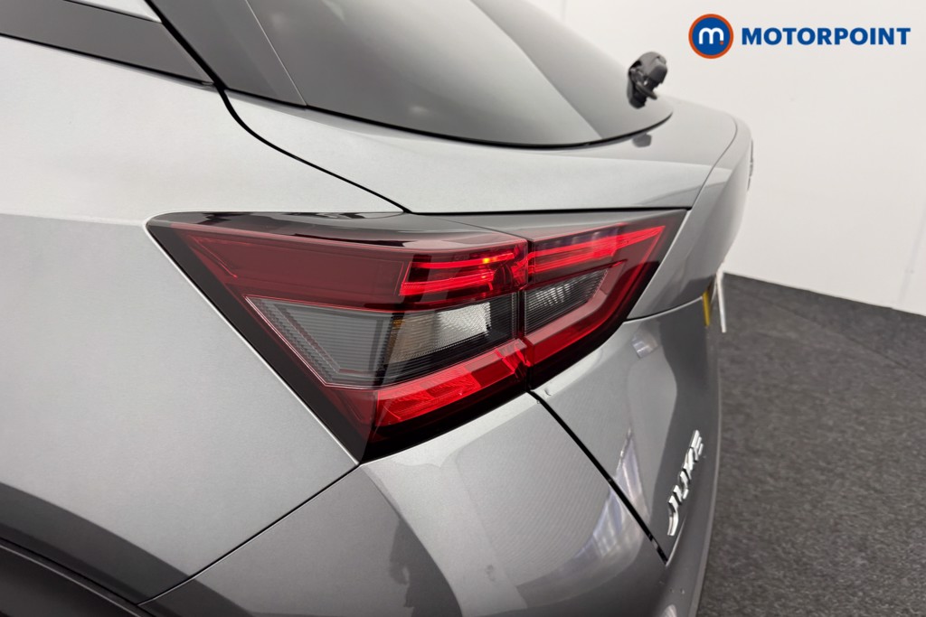 Nissan Juke N-Connecta Automatic Petrol SUV - Stock Number (1590224) - 25th supplementary image