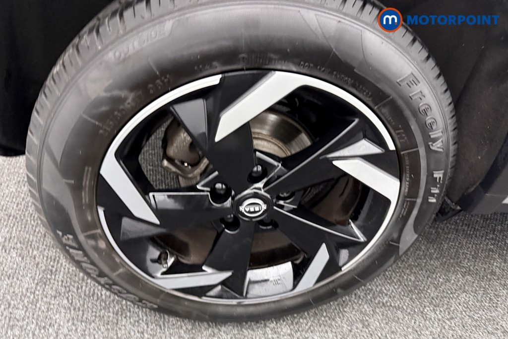 Nissan Juke N-Connecta Automatic Petrol SUV - Stock Number (1590224) - 31st supplementary image