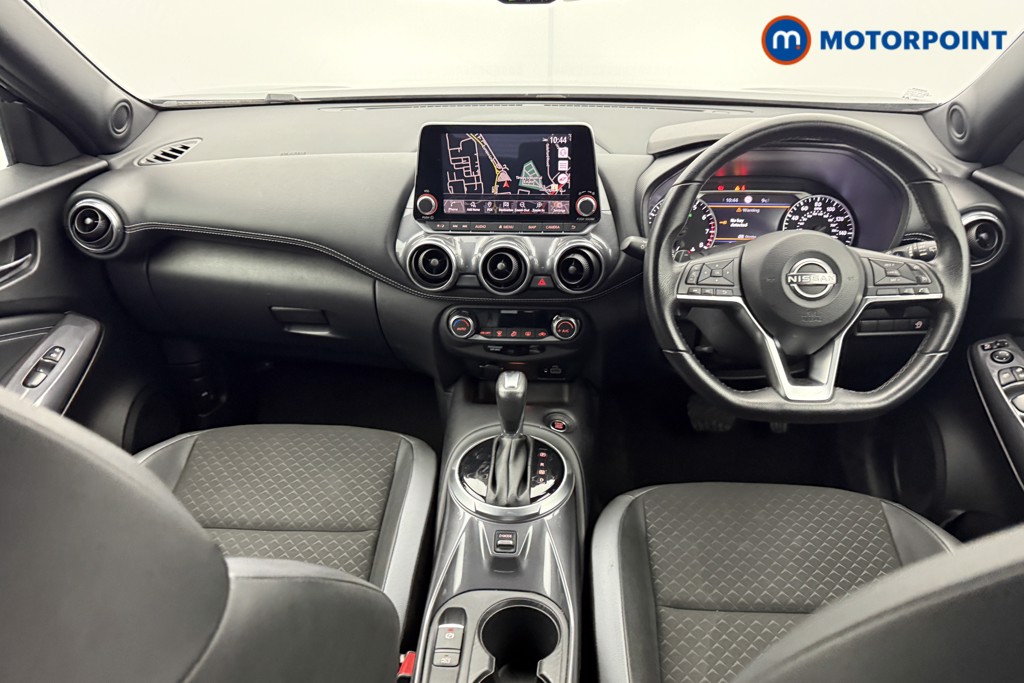 Nissan Juke N-Connecta Automatic Petrol SUV - Stock Number (1590224) - 1st supplementary image