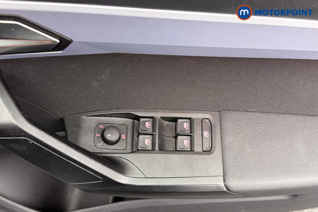 Seat Arona FR Manual Petrol SUV - Stock Number (1590238) - 17th supplementary image